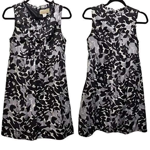 Francesca's Floral Print Knee-Length Dress Medium - Picture 1 of 9